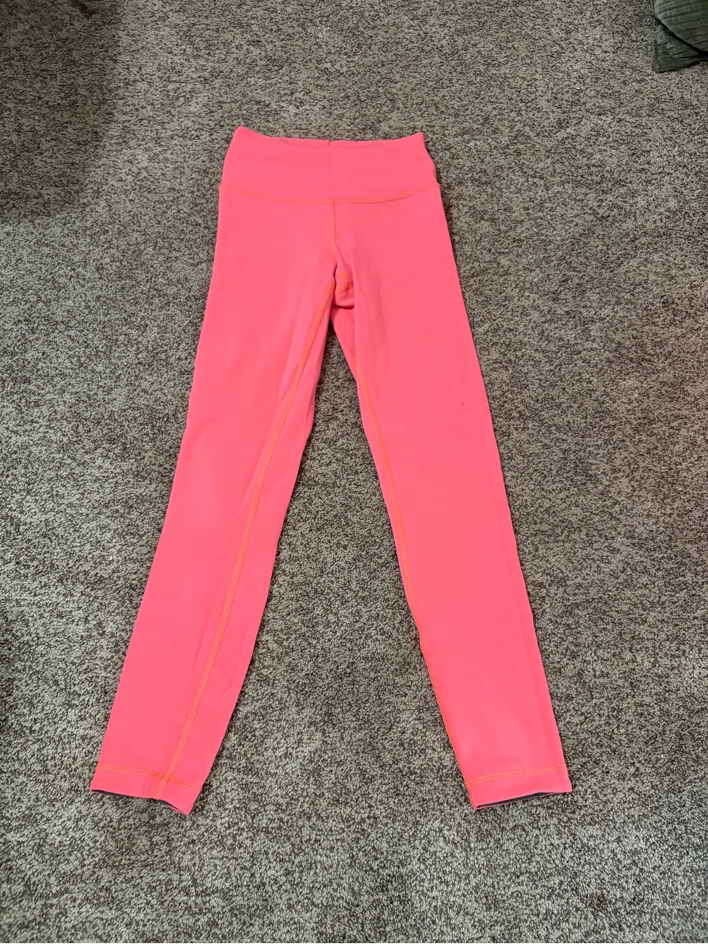 VINTAGE LULULEMON REVERSIBLE LEGGINGS!